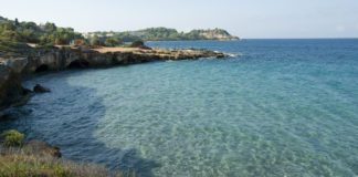 Lassi – Die belebte Stadt im Süden Kefalonias Lassi Kueste und Strand